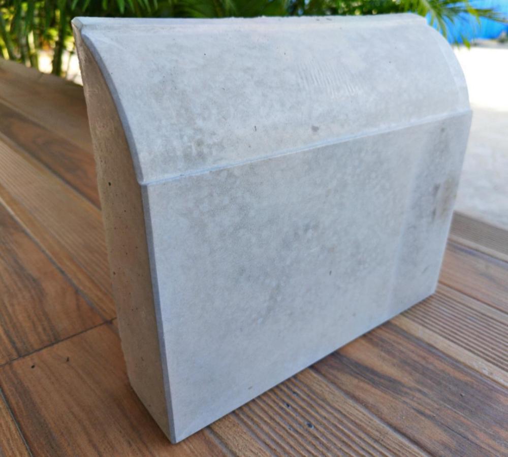 Curb Stones